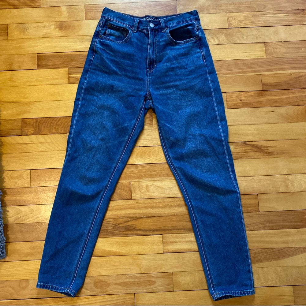 American Eagle Mom Jeans